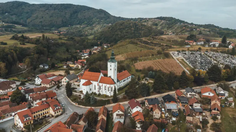 Crkva Blažene Djevice Marije Kraljice Svete Krunice u Remetincu